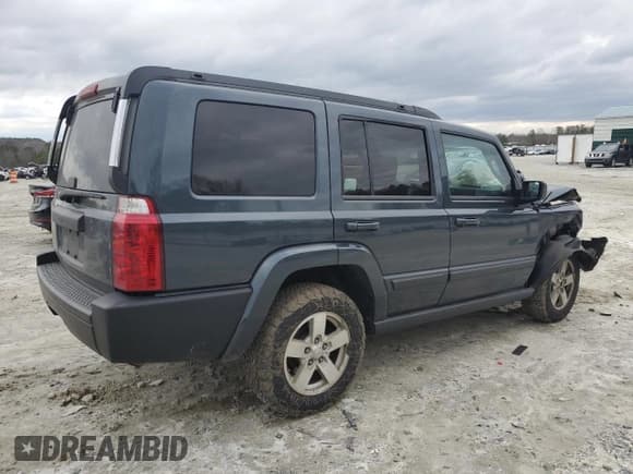 ✅ 2007 Jeep Commander Sport • VIN: 1J8HH48P37C655131 • Лот: 44223735. Опубликован ранее на Copart с пробегом 108 610 миль. Бесплатный доступ к архиву аукционных продаж из США и подробный отчёт об истории автомобиля на DreamBid. Изображение 3.