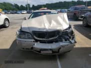 ✅ 2003 Lincoln Town Car Cartier • VIN: 1LNHM83W03Y654097 • Lot: 61577105. Listed on Copart with Not provided. Free auction sales archive from the USA and detailed vehicle history report at DreamBid. Image 5.