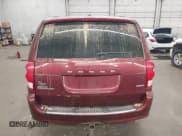 ✅ 2017 Dodge Grand Caravan Crew Plus • VIN: 2C4RDGDG4HR719796 • Lot: 43378146. Wystawiony na IAAI z przebiegiem 108 836 mil. Bezpłatny archiwum sprzedaży aukcyjnych z USA i szczegółowy raport historii pojazdu na DreamBid. Zdjęcie 17.