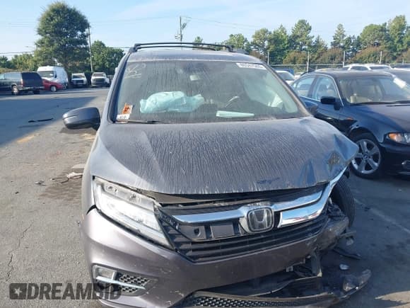 ✅ 2018 Honda Odyssey Elite • VIN: 5FNRL6H93JB071765 • Lot: 43260472. Listed on IAAI with Not provided. Free auction sales archive from the USA and detailed vehicle history report at DreamBid. Image 11.