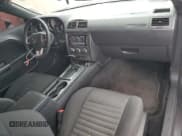 ✅ 2014 Dodge Challenger R/T 100th Anniversary Appearance • VIN: 2C3CDYBT1EH261121 • Lot: 57746454. Wystawiony na Copart z przebiegiem 138 107 mil. Bezpłatny archiwum sprzedaży aukcyjnych z USA i szczegółowy raport historii pojazdu na DreamBid. Zdjęcie 8.