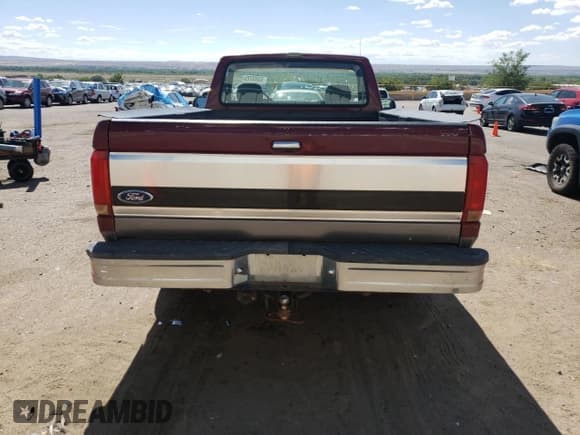✅ 1992 Ford F-150 • VIN: 2FTEF15H2NCA24194 • Lot: 63503705. Listed on Copart with 215,413 mi. Free auction sales archive from the USA and detailed vehicle history report at DreamBid. Image 6.
