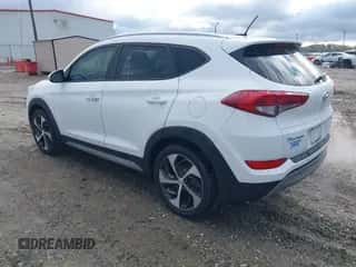 2017 Hyundai Tucson Sport с VIN KM8J33A2XHU415775, выставлен на аукционе IAAI как лот 43571486 с пробегом 99 357 миль миль и . История ставок и продаж доступна на DreamBid. Изображение 3.