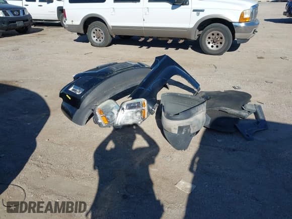 ✅ 2013 GMC Terrain SLT • VIN: 2GKFLVE3XD6351937 • Лот: 43591069. Опубликован ранее на IAAI с пробегом 210 787 миль. Бесплатный доступ к архиву аукционных продаж из США и подробный отчёт об истории автомобиля на DreamBid. Изображение 13.