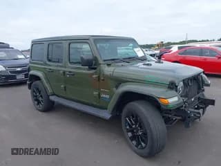 ✅ 2022 Jeep Wrangler Unlimited Sahara • VIN: 1C4JJXP68NW156912 • Лот: 43240919. Опубликован ранее на IAAI с пробегом 49 945 миль. Бесплатный доступ к архиву аукционных продаж из США и подробный отчёт об истории автомобиля на DreamBid. Изображение 1.