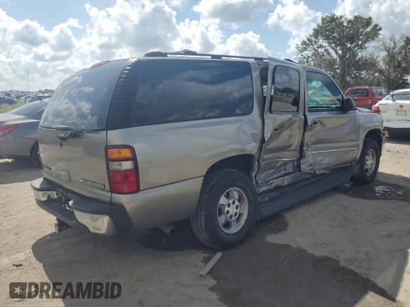 2001 Chevrolet Suburban LT z VIN 3GNFK16T31G158851, wystawiony jako Copart lot #63892503 z przebiegiem 232 198 mil mil oraz Nie do naprawy • Non repairable. Historia ofert i sprzedaży dostępna na DreamBid. Obrazek 3.