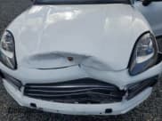 ✅ 2019 Porsche Cayenne S • VIN: WP1AB2AY7KDA65453 • Lot: 92120355. Wystawiony na Copart z przebiegiem 52 969 mil. Bezpłatny archiwum sprzedaży aukcyjnych z USA i szczegółowy raport historii pojazdu na DreamBid. Zdjęcie 12.