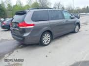 ✅ 2012 Toyota Sienna XLE • VIN: 5TDDK3DC2CS043855 • Lot: 42189680. Listed on IAAI with 195,788 mi. Free auction sales archive from the USA and detailed vehicle history report at DreamBid. Image 4.
