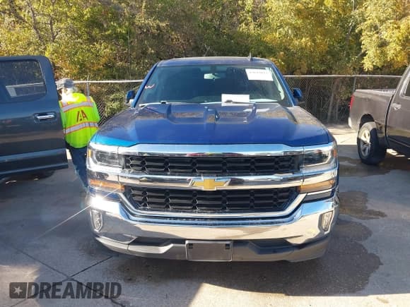 ✅ 2018 Chevrolet Silverado 1500 LT • VIN: 3GCPCREH2JG229558 • Лот: 43643813. Опубликован ранее на IAAI с пробегом 126 746 миль. Бесплатный доступ к архиву аукционных продаж из США и подробный отчёт об истории автомобиля на DreamBid. Изображение 12.