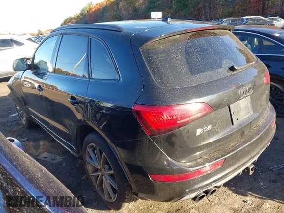 ✅ 2016 Audi SQ5 Premium Plus • VIN: WA1CCAFP6GA042315 • Lot: 43619717. Wystawiony na IAAI z przebiegiem 129 224 mil. Bezpłatny archiwum sprzedaży aukcyjnych z USA i szczegółowy raport historii pojazdu na DreamBid. Zdjęcie 3.