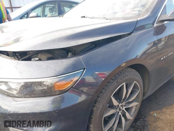 ✅ 2018 Chevrolet Malibu LT • VIN: 1G1ZD5ST5JF246114 • Lot: 43503420. Listed on IAAI with 49,558 mi. Free auction sales archive from the USA and detailed vehicle history report at DreamBid. Image 18.
