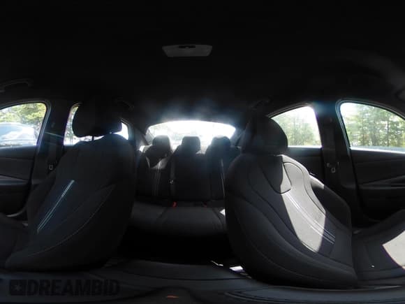 ✅ 2025 Hyundai Elantra SEL Sport • VIN: KMHLM4DG7SU913605 • Lot: 42799444. Listed on IAAI with 25,776 mi. Free auction sales archive from the USA and detailed vehicle history report at DreamBid. Image 18.