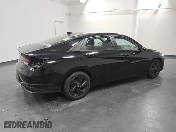 2023 Hyundai Elantra SEL с VIN 5NPLM4AGXPH103282, выставлен на аукционе Copart как лот 86294295 с пробегом 66 843 миль миль и Чистый • Clean title. История ставок и продаж доступна на DreamBid. Изображение 3.