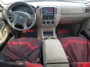 ✅ 2003 Ford Explorer XLT • VIN: 1FMZU73W13UB60322 • Lot: 53304155. Listed on Copart with 170,709 mi. Free auction sales archive from the USA and detailed vehicle history report at DreamBid. Image 8.