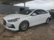 ✅ 2019 Hyundai Sonata SE • VIN: 5NPE24AFXKH768830 • Лот: 90891755. Опубликован ранее на Copart с пробегом 153 661 миль. Бесплатный доступ к архиву аукционных продаж из США и подробный отчёт об истории автомобиля на DreamBid. Изображение 1.