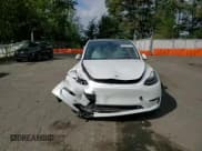 ✅ 2022 Tesla Model Y Performance • VIN: 7SAYGDEF0NF388524 • Lot: 80245715. Listed on Copart with 29,535 mi. Free auction sales archive from the USA and detailed vehicle history report at DreamBid. Image 13.