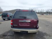 ✅ 2006 Ford Explorer Eddie Bauer • VIN: 1FMEU74846ZA09335 • Lot: 41986862. Wystawiony na IAAI z przebiegiem 139 406 mil. Bezpłatny archiwum sprzedaży aukcyjnych z USA i szczegółowy raport historii pojazdu na DreamBid. Zdjęcie 17.