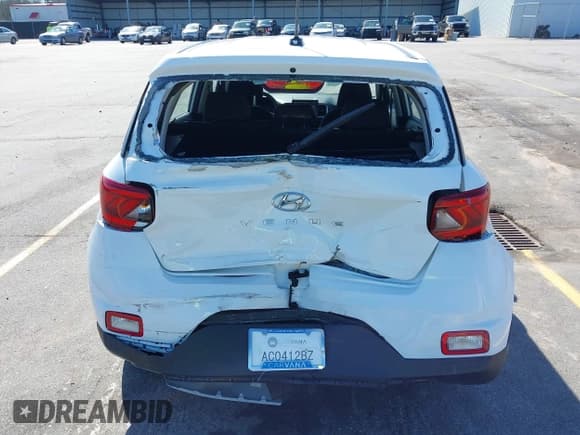 ✅ 2023 Hyundai Venue SE • VIN: KMHRB8A38PU220042 • Lot: 41763458. Listed on IAAI with 34,110 mi. Free auction sales archive from the USA and detailed vehicle history report at DreamBid. Image 6.
