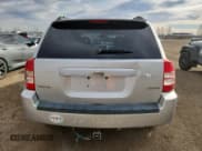 ✅ 2008 Jeep Compass Sport • VIN: 1J8FF47W28D565776 • Лот: 93067875. Опубликован ранее на Copart с пробегом 236 191 миль. Бесплатный доступ к архиву аукционных продаж из США и подробный отчёт об истории автомобиля на DreamBid. Изображение 6.