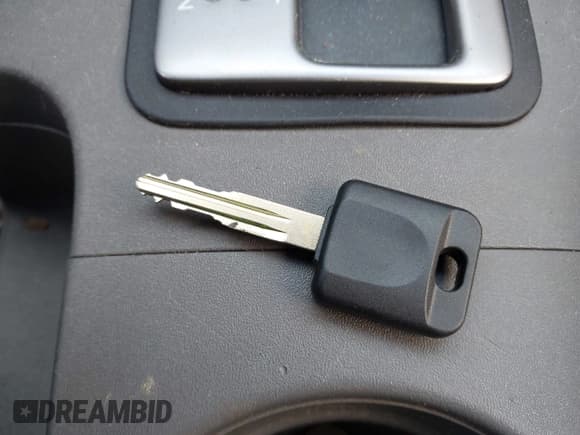 ✅ 2006 Nissan Frontier SE • VIN: 1N6AD07U96C416196 • Лот: 42267679. Опубликован ранее на IAAI с пробегом 180 947 миль. Бесплатный доступ к архиву аукционных продаж из США и подробный отчёт об истории автомобиля на DreamBid. Изображение 11.