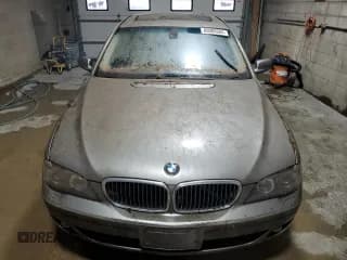 ✅ 2006 BMW 7 Series 750Li • VIN: WBAHN83566DT62701 • Лот: 80908604. Опубликован ранее на Copart с пробегом 79 148 миль. Бесплатный доступ к архиву аукционных продаж из США и подробный отчёт об истории автомобиля на DreamBid. Изображение 5.