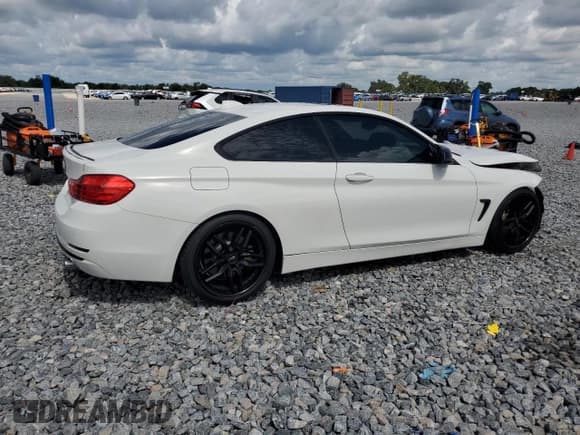 ✅ 2016 BMW 4 Series 435i • VIN: WBA3R1C56GK529593 • Lot: 65680095. Wystawiony na Copart z przebiegiem 104 397 mil. Bezpłatny archiwum sprzedaży aukcyjnych z USA i szczegółowy raport historii pojazdu na DreamBid. Zdjęcie 3.