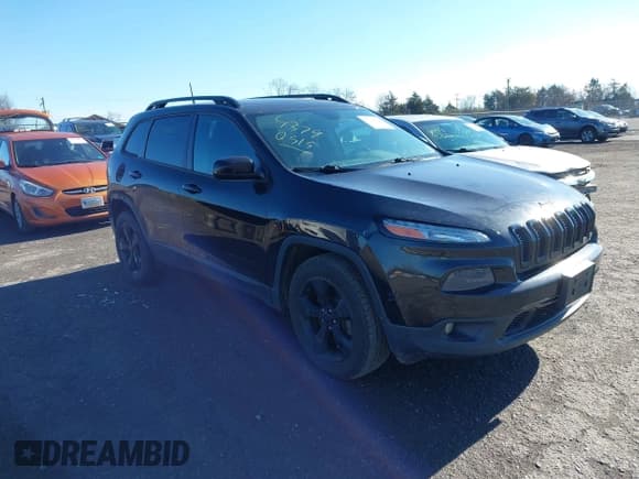 ✅ 2016 Jeep Cherokee Latitude • VIN: 1C4PJMCS3GW144858 • Lot: 43790515. Wystawiony na IAAI z przebiegiem 168 091 mil. Bezpłatny archiwum sprzedaży aukcyjnych z USA i szczegółowy raport historii pojazdu na DreamBid. Zdjęcie 1.