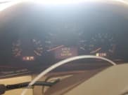 ✅ 2001 Mercedes-Benz E 320 • VIN: WDBJF65JX1B306960 • Лот: 63788935. Опубликован ранее на Copart с пробегом 104 765 миль. Бесплатный доступ к архиву аукционных продаж из США и подробный отчёт об истории автомобиля на DreamBid. Изображение 9.