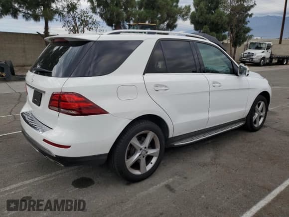 ✅ 2016 Mercedes-Benz GLE 350 • VIN: 4JGDA5JB8GA750614 • Lot: 85201385. Listed on Copart with 254,480 mi. Free auction sales archive from the USA and detailed vehicle history report at DreamBid. Image 3.