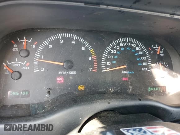 ✅ 2000 Dodge Dakota Sport • VIN: 1B7GG2AN4YS759962 • Lot: 76672814. Wystawiony na Copart z przebiegiem 196 108 mil. Bezpłatny archiwum sprzedaży aukcyjnych z USA i szczegółowy raport historii pojazdu na DreamBid. Zdjęcie 9.