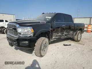 ✅ 2022 Ram 2500 Limited • VIN: 3C6UR5SLXNG418460 • Lot: 75847674. Listed on Copart with 45,499 mi. Free auction sales archive from the USA and detailed vehicle history report at DreamBid. Image 1.