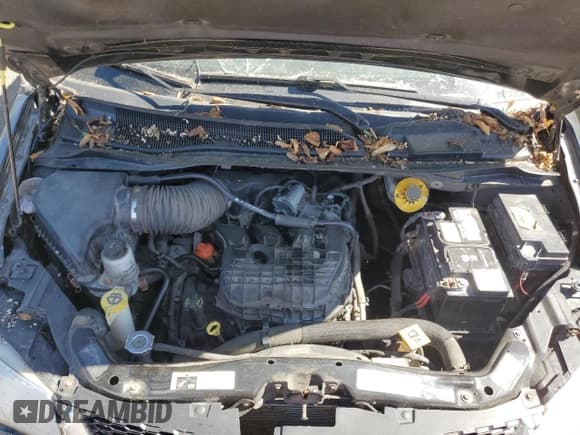 ✅ 2015 Dodge Grand Caravan Crew Plus • VIN: 2C4RDGDG3FR634462 • Lot: 80636755. Wystawiony na Copart z przebiegiem 337 467 mil. Bezpłatny archiwum sprzedaży aukcyjnych z USA i szczegółowy raport historii pojazdu na DreamBid. Zdjęcie 12.