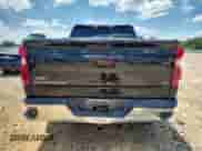 2021 Chevrolet Silverado 1500 LT z VIN 1GCPYDEK8MZ268174, wystawiony jako Copart lot #70090365 z przebiegiem 96 868 mil mil oraz Czysty tytuł • Clean title. Historia ofert i sprzedaży dostępna na DreamBid. Obrazek 6.