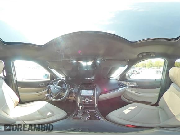 ✅ 2018 Ford Explorer Limited • VIN: 1FM5K7F85JGC48366 • Lot: 71534415. Wystawiony na Copart z przebiegiem 107 753 mil. Bezpłatny archiwum sprzedaży aukcyjnych z USA i szczegółowy raport historii pojazdu na DreamBid. Zdjęcie 16.