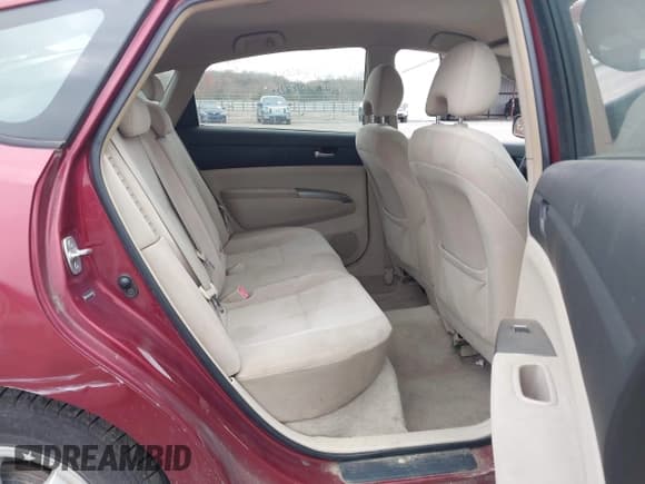 ✅ 2004 Toyota Prius • VIN: JTDKB22UX40009910 • Lot: 43579910. Wystawiony na IAAI z przebiegiem 278 156 mil. Bezpłatny archiwum sprzedaży aukcyjnych z USA i szczegółowy raport historii pojazdu na DreamBid. Zdjęcie 8.