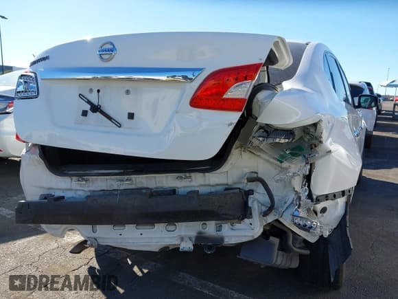 ✅ 2015 Nissan Sentra SV • VIN: 3N1AB7AP5FY222358 • Лот: 43752305. Опубликован ранее на IAAI с пробегом 116 195 миль. Бесплатный доступ к архиву аукционных продаж из США и подробный отчёт об истории автомобиля на DreamBid. Изображение 6.