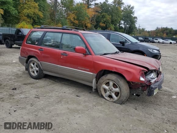 ✅ 2002 Subaru Forester S • VIN: JF1SF65502H722898 • Lot: 68169124. Listed on Copart with Not provided. Free auction sales archive from the USA and detailed vehicle history report at DreamBid. Image 4.