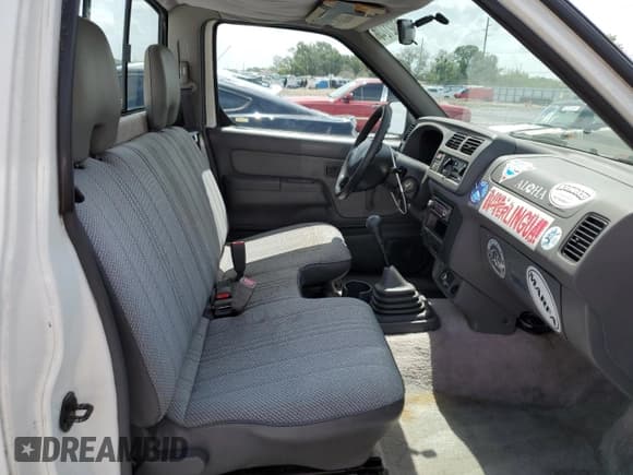 ✅ 1998 Nissan Frontier XE • VIN: 1N6DD21S5WC335549 • Lot: 61021245. Wystawiony na Copart z przebiegiem 310 230 mil. Bezpłatny archiwum sprzedaży aukcyjnych z USA i szczegółowy raport historii pojazdu na DreamBid. Zdjęcie 10.