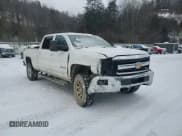 ✅ 2018 Chevrolet Silverado 2500HD LT • VIN: 1GC1KVEG1JF204581 • Lot: 88690305. Wystawiony na Copart z przebiegiem 131 127 mil. Bezpłatny archiwum sprzedaży aukcyjnych z USA i szczegółowy raport historii pojazdu na DreamBid. Zdjęcie 12.