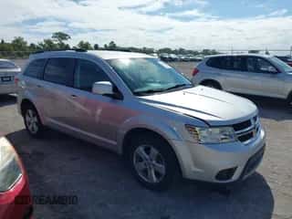 2012 Dodge Journey SXT с VIN 3C4PDCBG4CT208047, выставлен на аукционе IAAI как лот 43545270 с пробегом 123 654 миль миль и . История ставок и продаж доступна на DreamBid. Изображение 1.