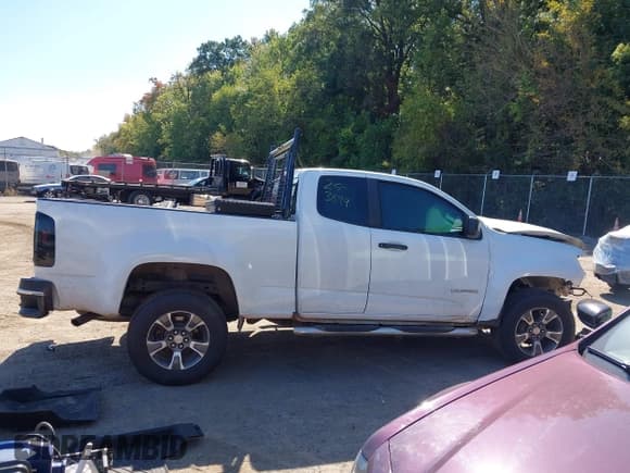 ✅ 2017 Chevrolet Colorado 4WD WT • VIN: 1GCHTBEN1H1236141 • Lot: 43362616. Listed on IAAI with 72,943 mi. Free auction sales archive from the USA and detailed vehicle history report at DreamBid. Image 12.