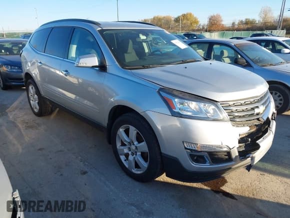 ✅ 2017 Chevrolet Traverse LT • VIN: 1GNKVGKD7HJ278894 • Lot: 43542365. Wystawiony na IAAI z przebiegiem 134 882 mil. Bezpłatny archiwum sprzedaży aukcyjnych z USA i szczegółowy raport historii pojazdu na DreamBid. Zdjęcie 1.