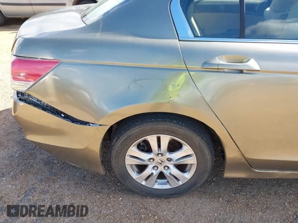 ✅ 2010 Honda Accord LX-P • VIN: 1HGCP2F47AA080117 • Lot: 43546784. Wystawiony na IAAI z przebiegiem Nie podano. Bezpłatny archiwum sprzedaży aukcyjnych z USA i szczegółowy raport historii pojazdu na DreamBid. Zdjęcie 13.