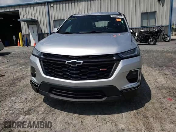 ✅ 2022 Chevrolet Traverse RS • VIN: 1GNERJKW2NJ102069 • Lot: 64326385. Wystawiony na Copart z przebiegiem 61 262 mil. Bezpłatny archiwum sprzedaży aukcyjnych z USA i szczegółowy raport historii pojazdu na DreamBid. Zdjęcie 14.