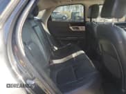 ✅ 2016 Jaguar XF 35t Prestige • VIN: SAJBK4BV0GCY12279 • Lot: 50550015. Wystawiony na Copart z przebiegiem Nie podano. Bezpłatny archiwum sprzedaży aukcyjnych z USA i szczegółowy raport historii pojazdu na DreamBid. Zdjęcie 10.