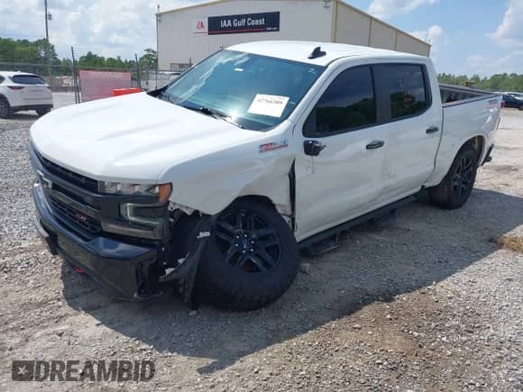 2021 Chevrolet Silverado 1500 LT Trail Boss z VIN 1GCPYFED4MZ453500, wystawiony jako IAAI lot #42766389 z przebiegiem 99 581 mil mil oraz . Historia ofert i sprzedaży dostępna na DreamBid. Obrazek 18.