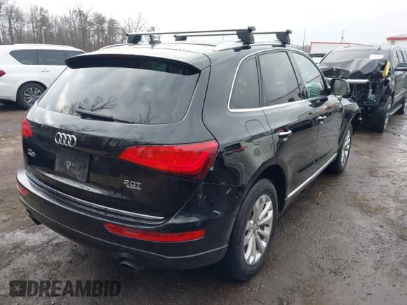 ✅ 2015 Audi Q5 Premium • VIN: WA1CFAFP5FA105832 • Lot: 43754297. Listed on IAAI with 105,704 mi. Free auction sales archive from the USA and detailed vehicle history report at DreamBid. Image 4.