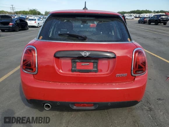 ✅ 2020 MINI Hardtop 4 Door Cooper • VIN: WMWXU7C02L2L79614 • Лот: 65578815. Опубликован ранее на Copart с пробегом 48 331 миль. Бесплатный доступ к архиву аукционных продаж из США и подробный отчёт об истории автомобиля на DreamBid. Изображение 6.