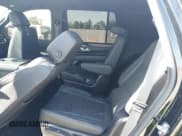 ✅ 2023 Chevrolet Tahoe LT • VIN: 1GNSCNKDXPR477061 • Лот: 42225743. Опубликован ранее на IAAI с пробегом 57 077 миль. Бесплатный доступ к архиву аукционных продаж из США и подробный отчёт об истории автомобиля на DreamBid. Изображение 8.