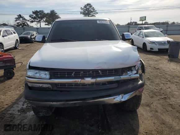 2002 Chevrolet Silverado 1500 LS with VIN 1GCEK14T62Z209610, listed as a Copart auction lot 43331155 with 159,677 mi miles and Salvage title. Bid and sale history available at DreamBid. Image 5.
